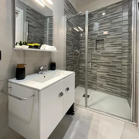 Апартаменты La Viuzza *